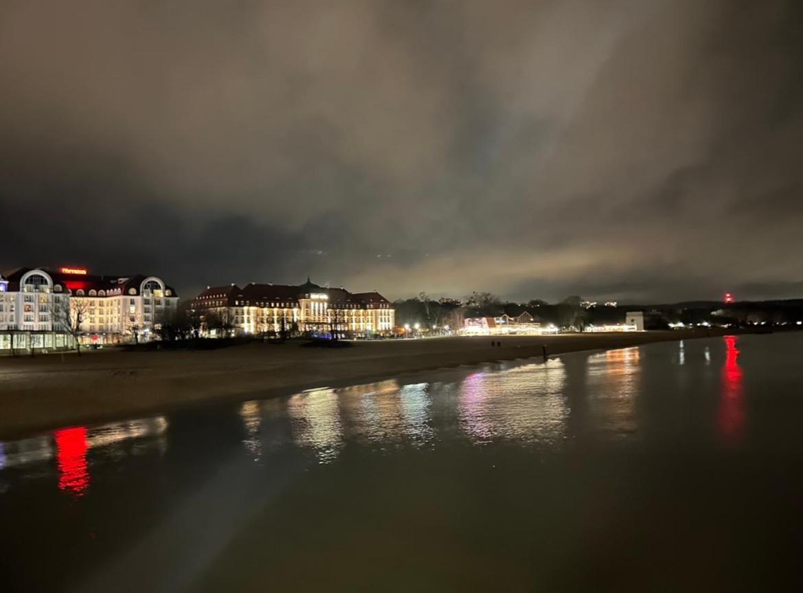 Gdansk Seaside - Osiedle Latarnikow Letnica 1 Appartamento Esterno foto